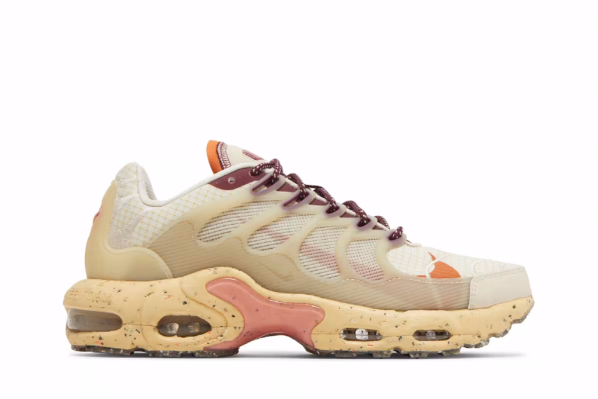 Nike Air Max Terrascape Plus Pearl White Dark Beetroot, view 2