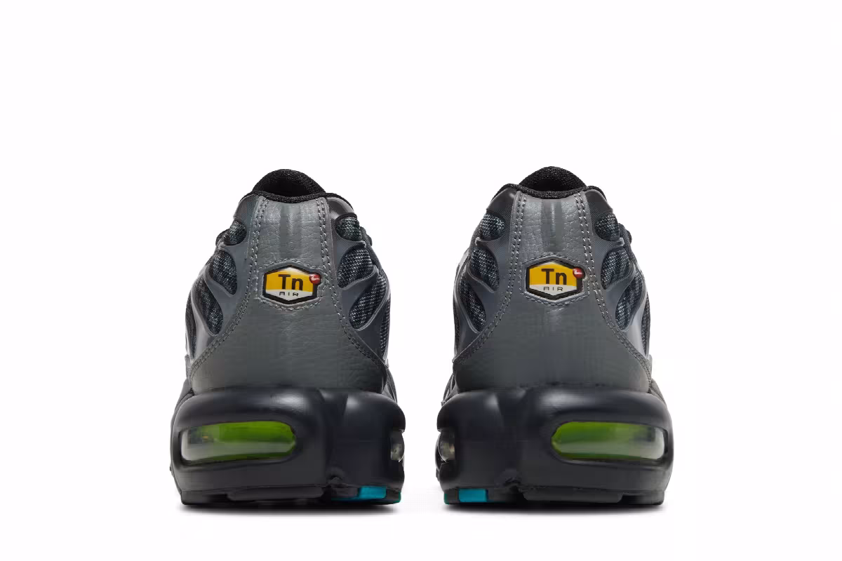 Nike Air Max Plus Champions League, view 7