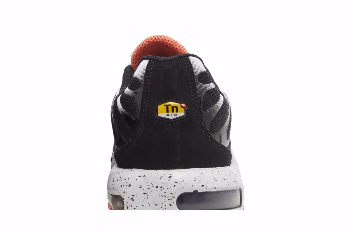 Nike Air Max Plus GS Black Turf Orange Speckled, view 8