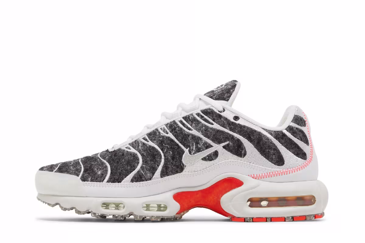 Nike Air Max Plus Essential Crater - Photon Dust, view 4