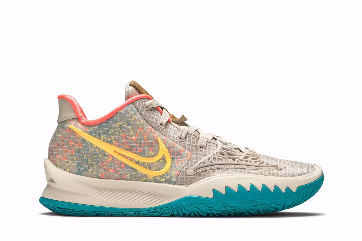 Nike Kyrie Low 4 N7, view 2