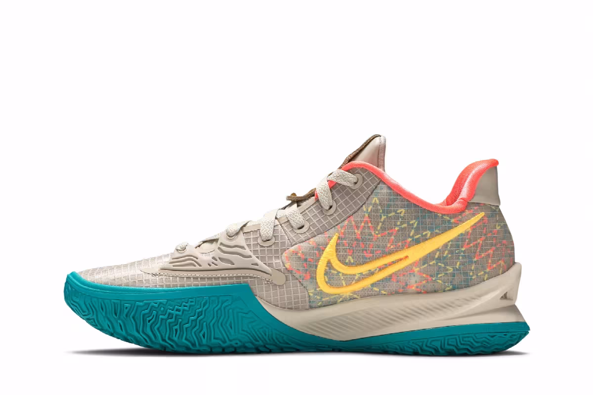 Nike Kyrie Low 4 N7, view 4