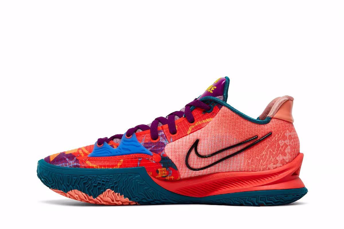 Nike Kyrie Low 4 EP 1 World 1 People, view 4