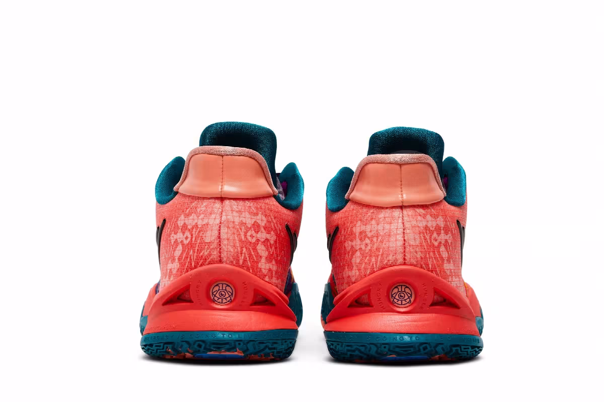 Nike Kyrie Low 4 EP 1 World 1 People, view 7
