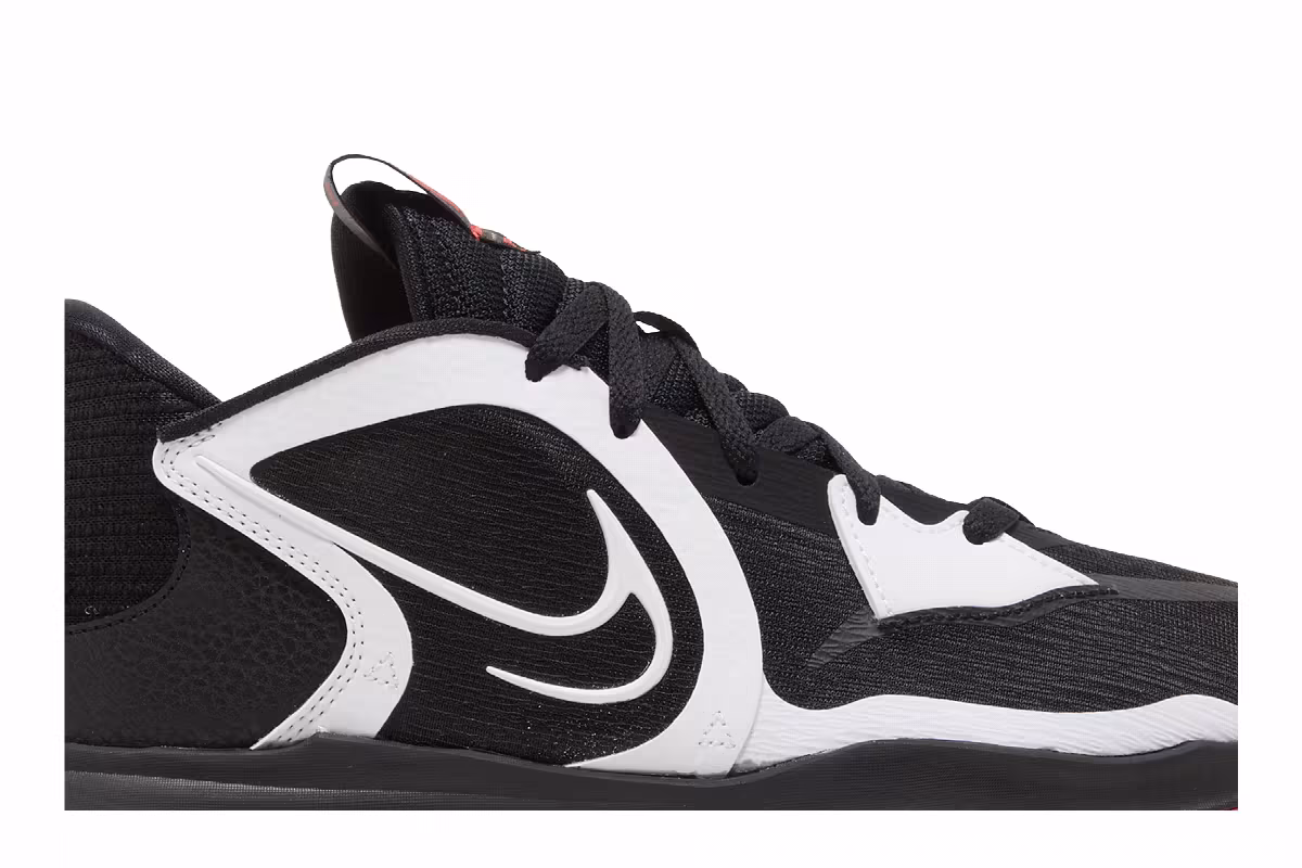 Nike Kyrie Low 5 Bred, view 3
