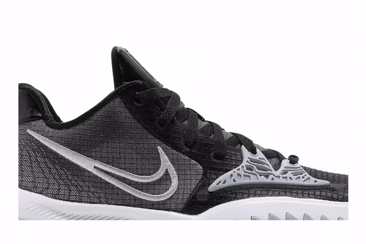 Nike Kyrie Low 4 TB Black Wolf Grey, view 3