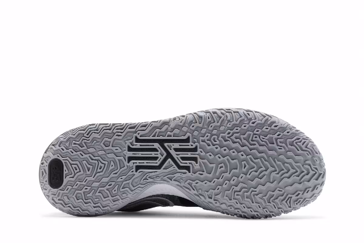 Nike Kyrie Low 4 TB Black Wolf Grey, view 5