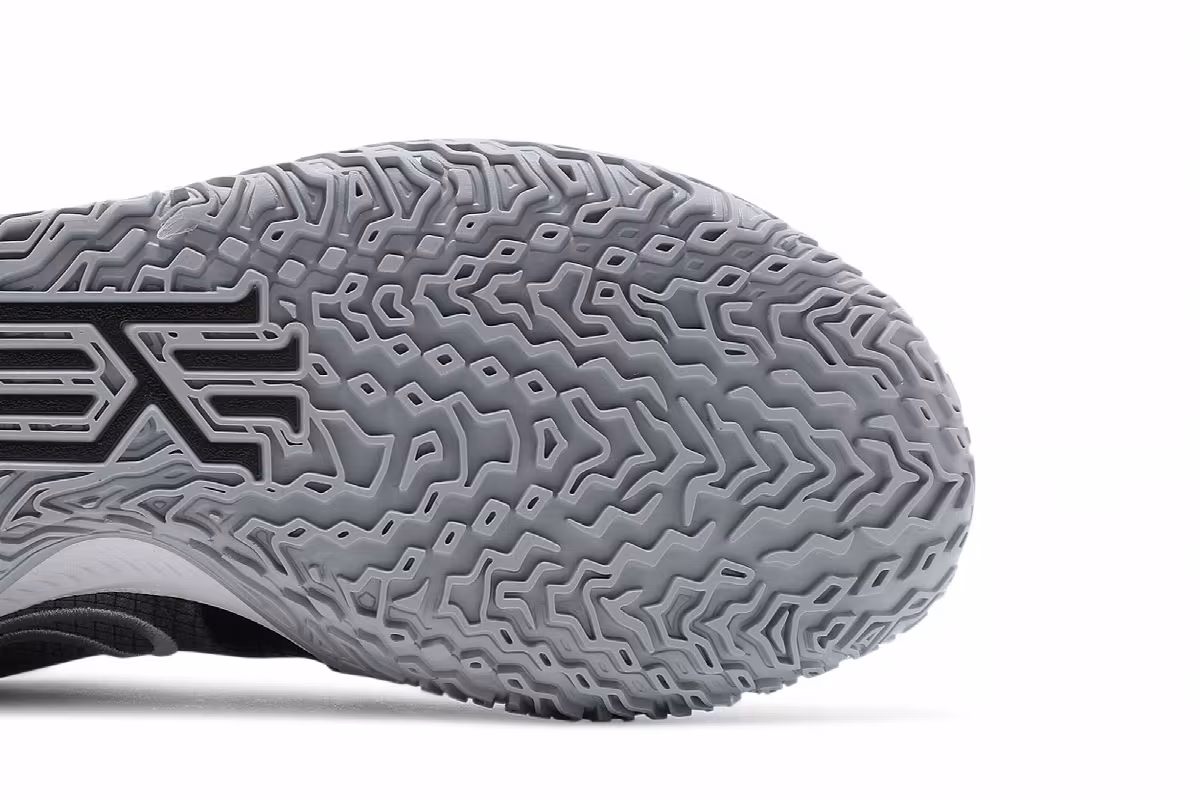 Nike Kyrie Low 4 TB Black Wolf Grey, view 6