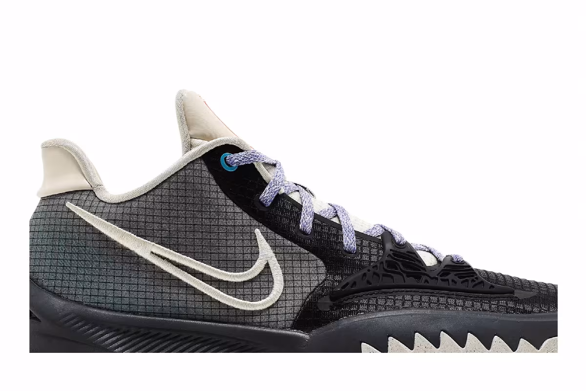 Nike Kyrie Low 4 Black Rattan, view 3