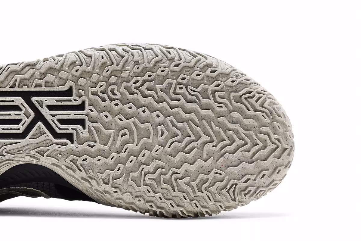 Nike Kyrie Low 4 Black Rattan, view 6