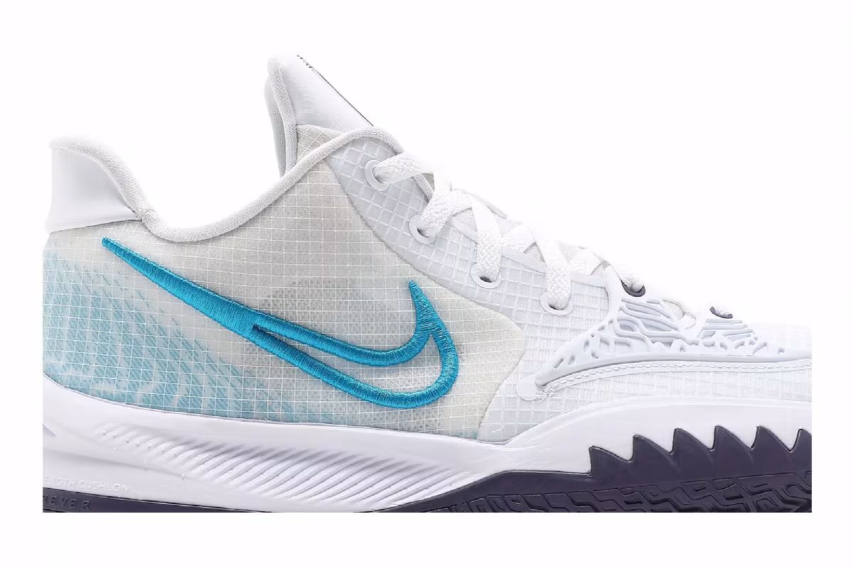Nike Kyrie Low 4 White Laser Blue, view 3