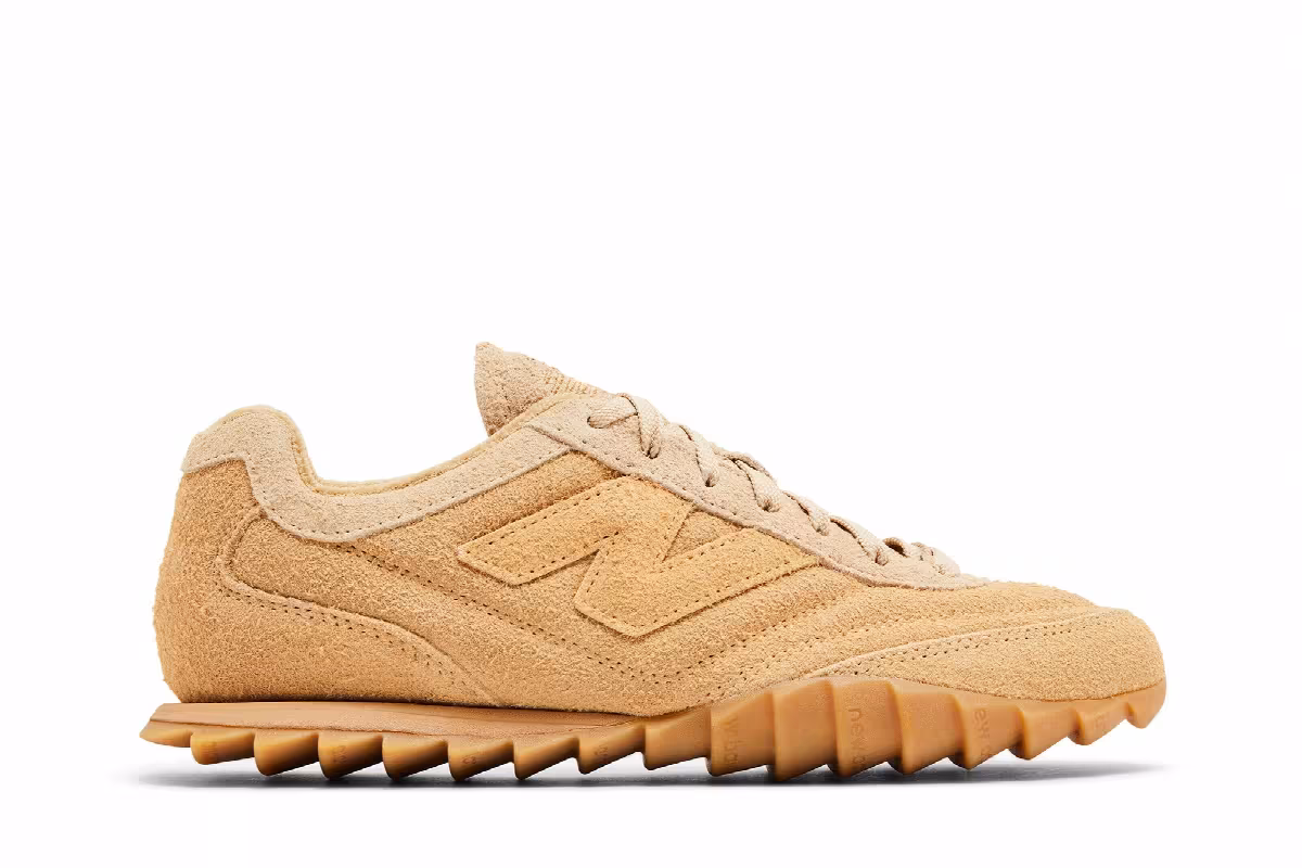 AURALEE x New Balance RC30 Tan, view 2