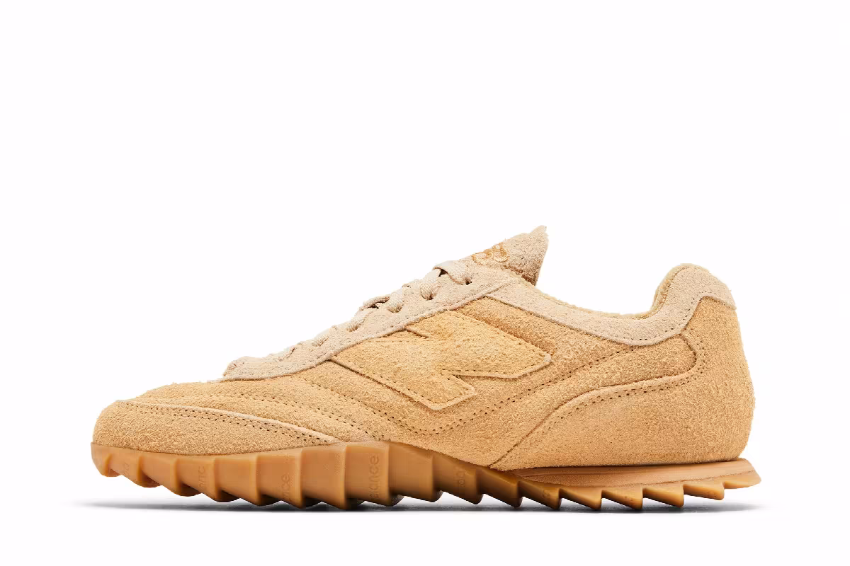 AURALEE x New Balance RC30 Tan, view 4