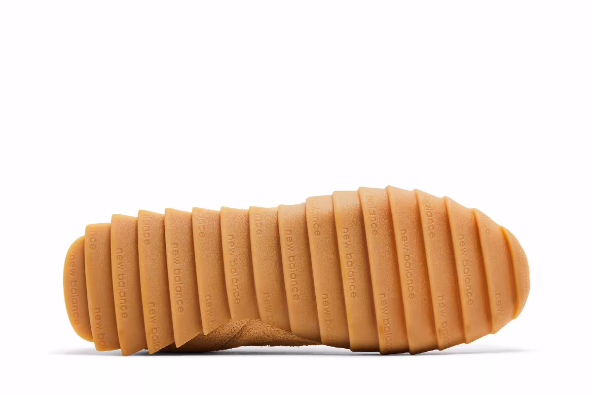 AURALEE x New Balance RC30 Tan, view 5