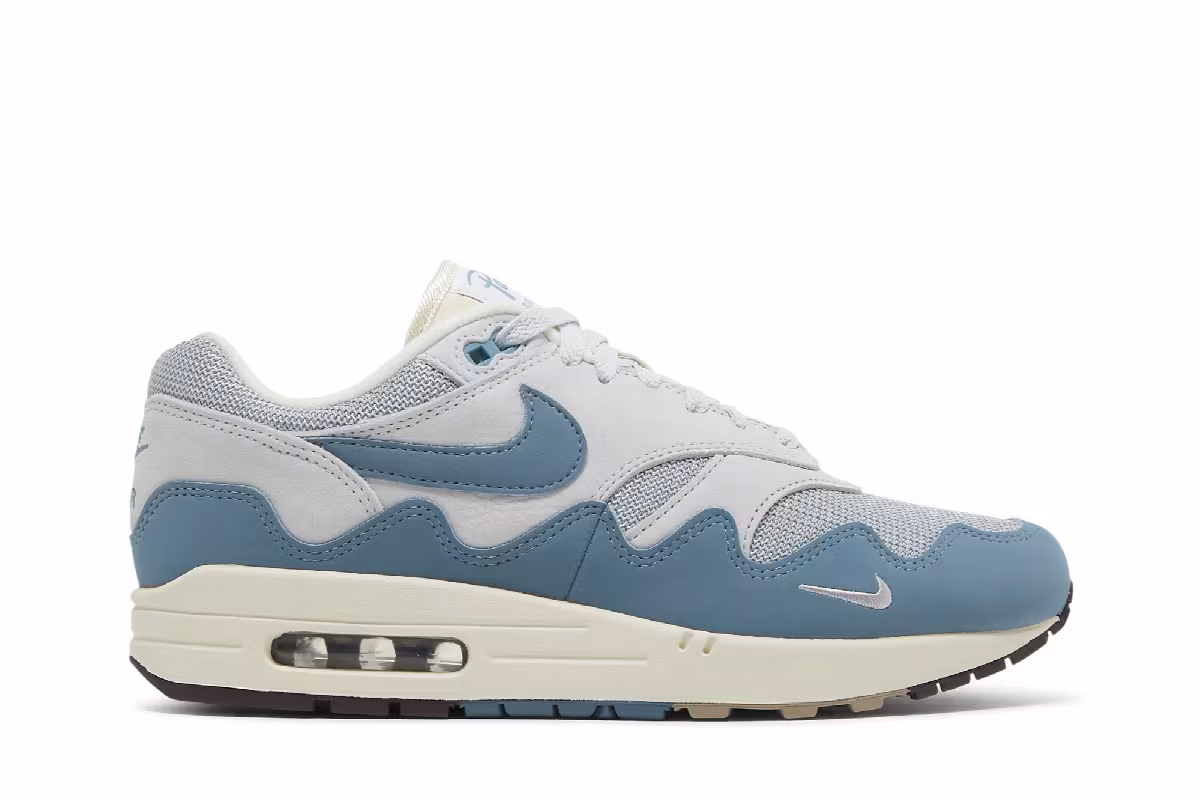 Patta x Nike Air Max 1 Noise Aqua, view 2