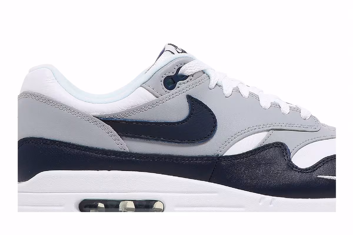 Nike Air Max 1 LV8 Obsidian, view 3