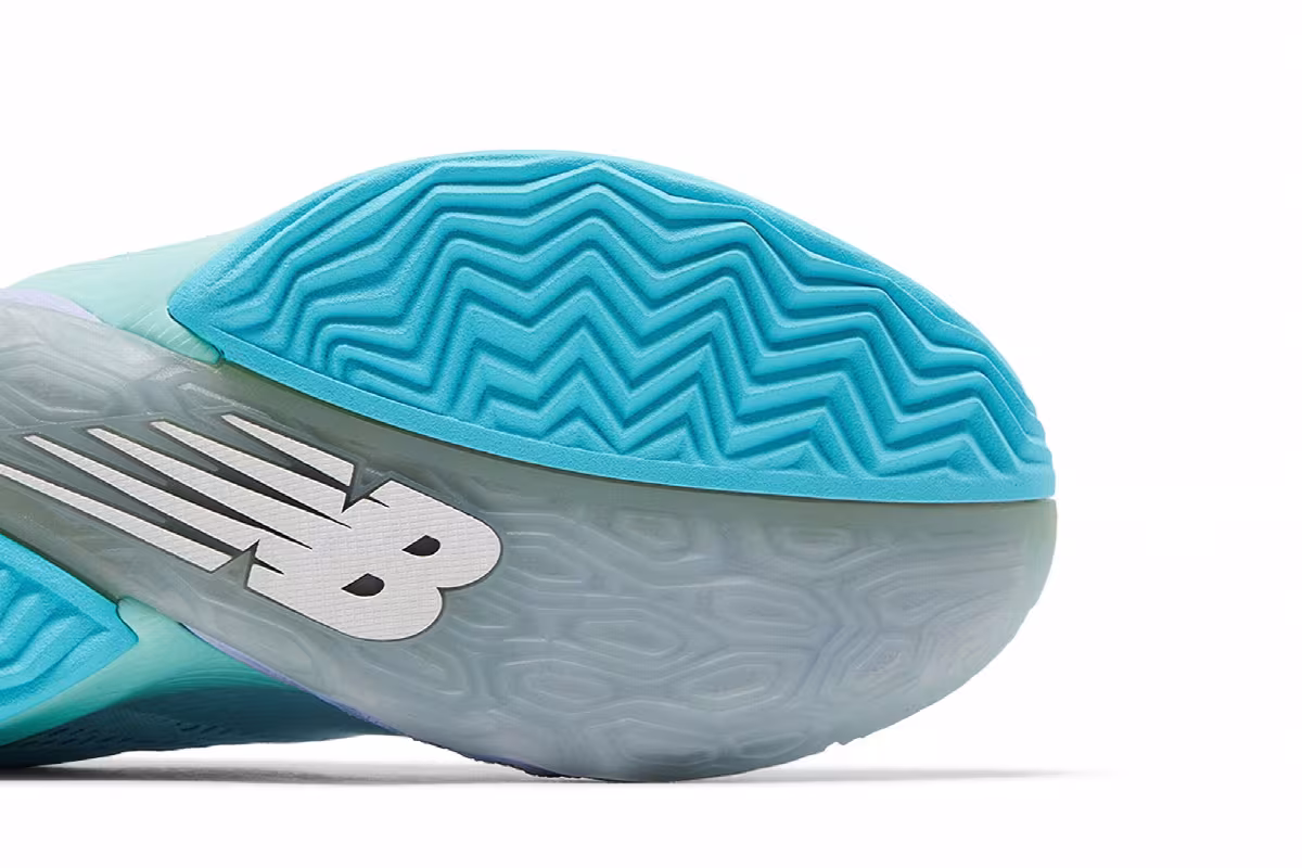 New Balance Two WXY V4 Make it Rain, view 6