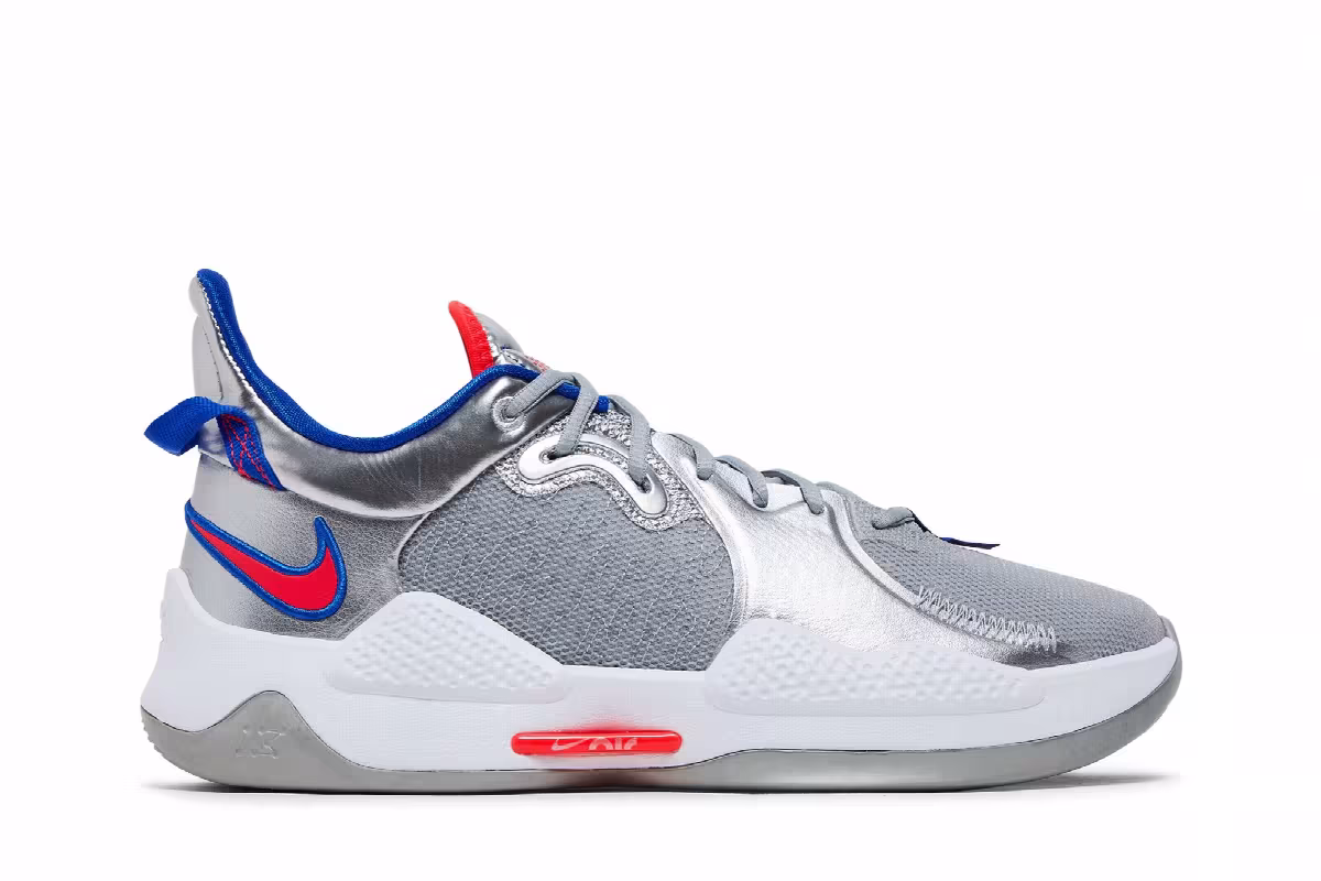 Nike PG 5 Clippers, view 2