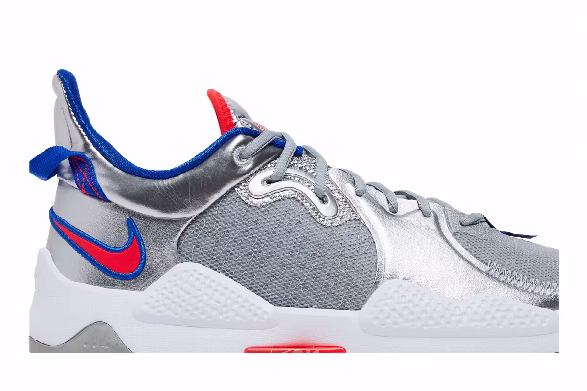 Nike PG 5 Clippers, view 3
