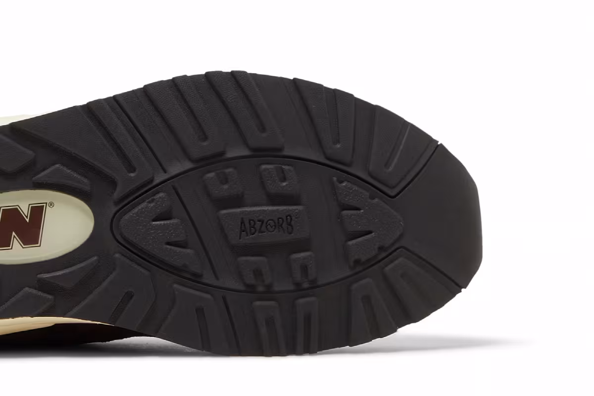 Teddy Santis x New Balance 990v2 Made in USA Black Tan, view 6