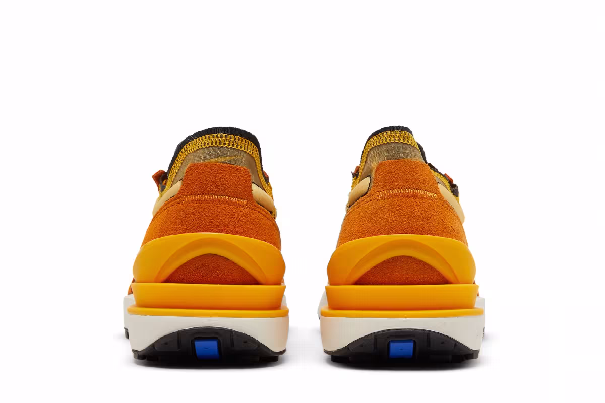 Nike Waffle One SE University Gold Sunset, view 7