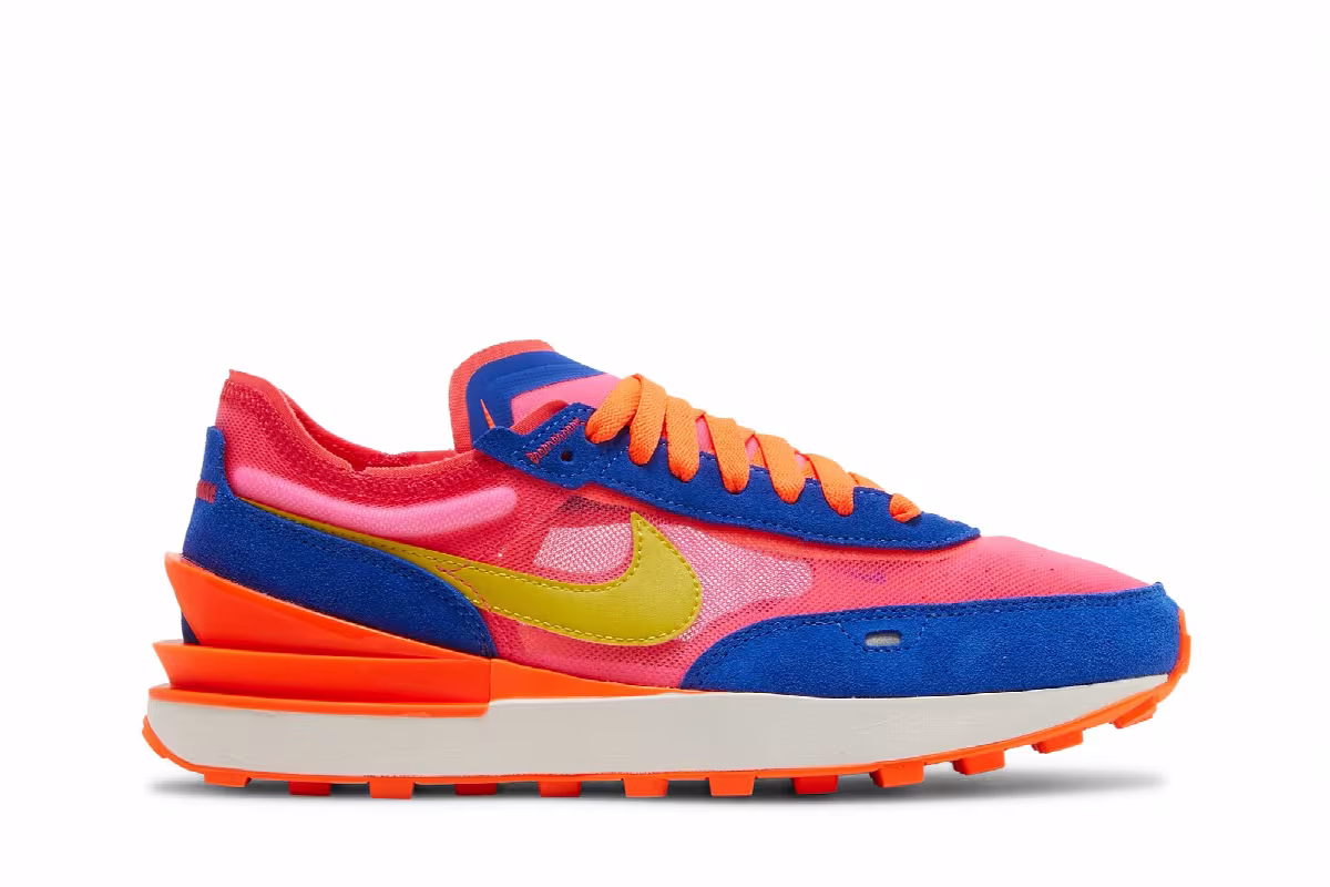 Nike Women's Waffle One Racer Blue Hyper Pink, view 2