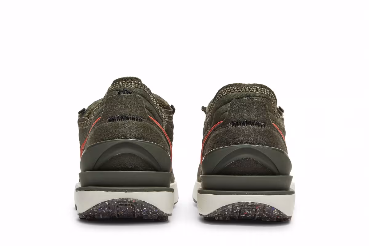 Nike Waffle One Premium Toasty - Medium Olive, view 7