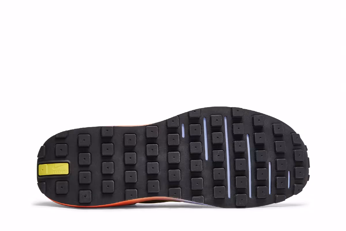 Nike Waffle One Peace and Unity, view 5