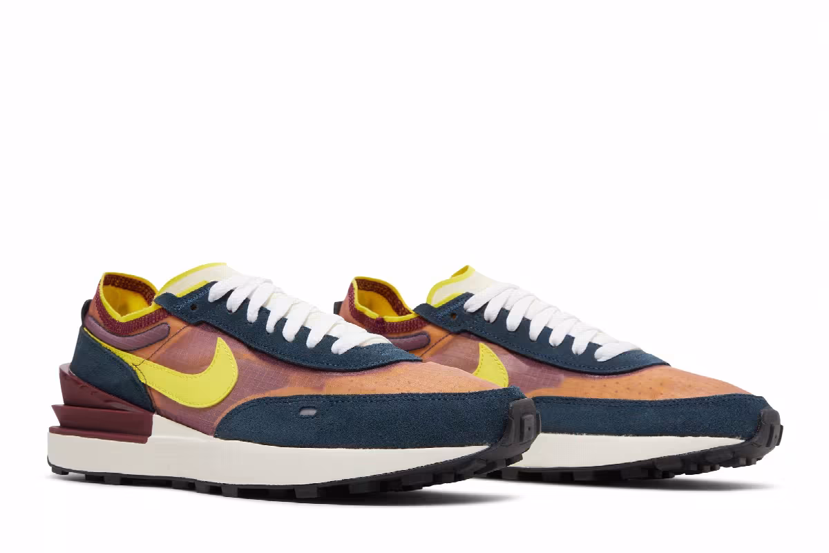 Nike Waffle One SE Dark Beetroot Yellow Strike, view 9