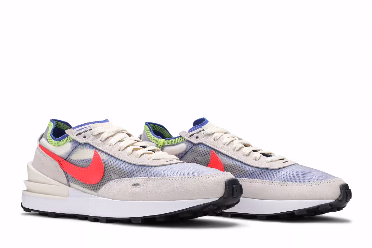Nike Waffle One Coconut Milk Crimson Royal, view 9