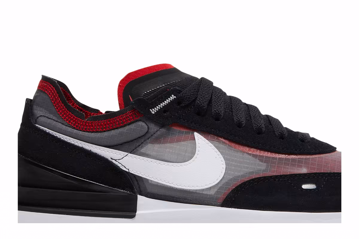 Nike Waffle One SE Bred, view 3