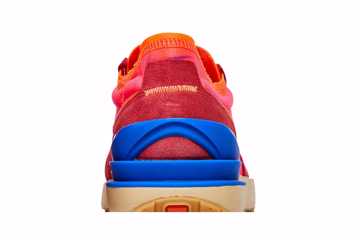 Nike Waffle One Hyper Pink Crimson, view 8