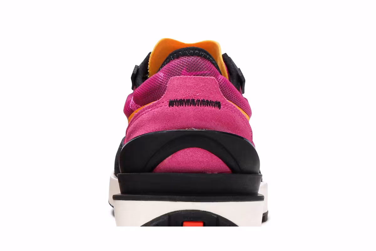 Nike Waffle One GS Active Fuchsia, view 8