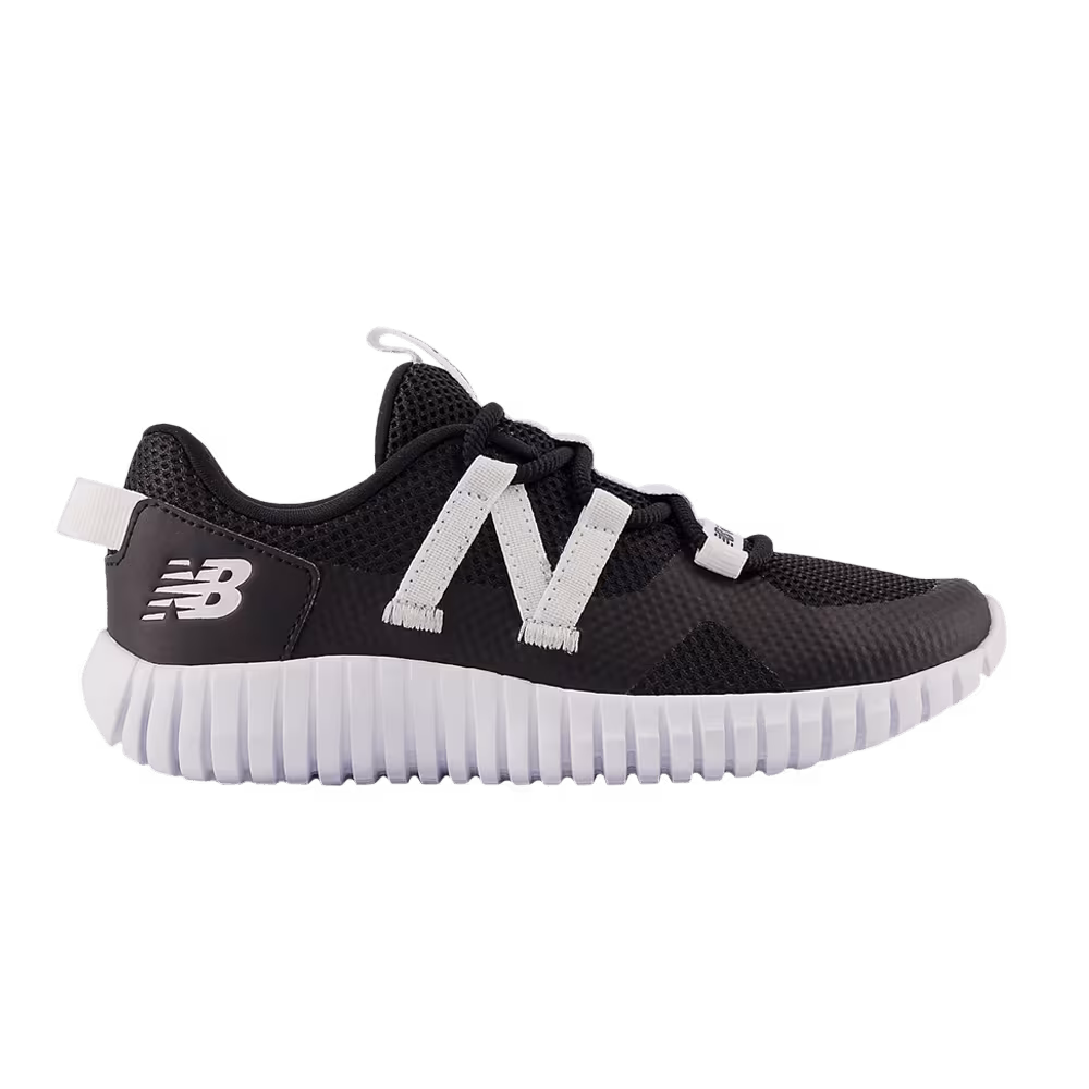 New Balance Playgruv v2 Bungee Little Kid Wide Black White
