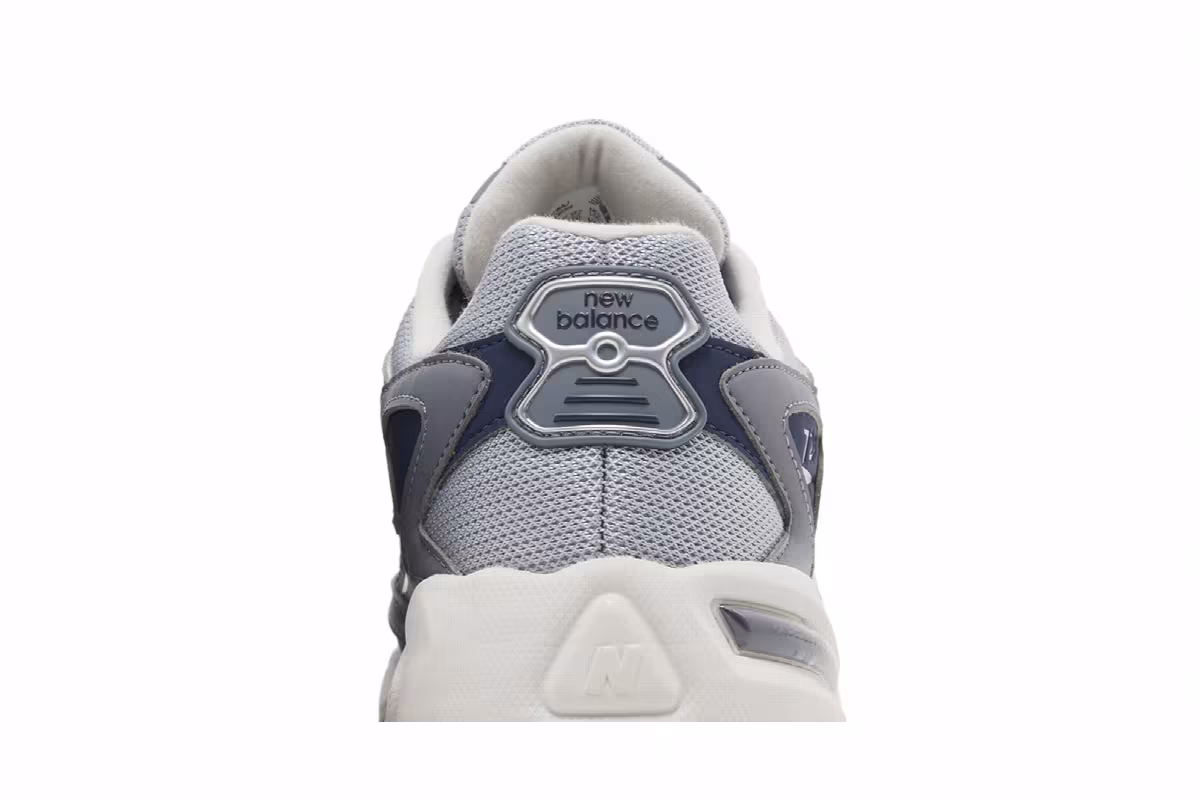 New Balance 725 Titanium Navy, view 8