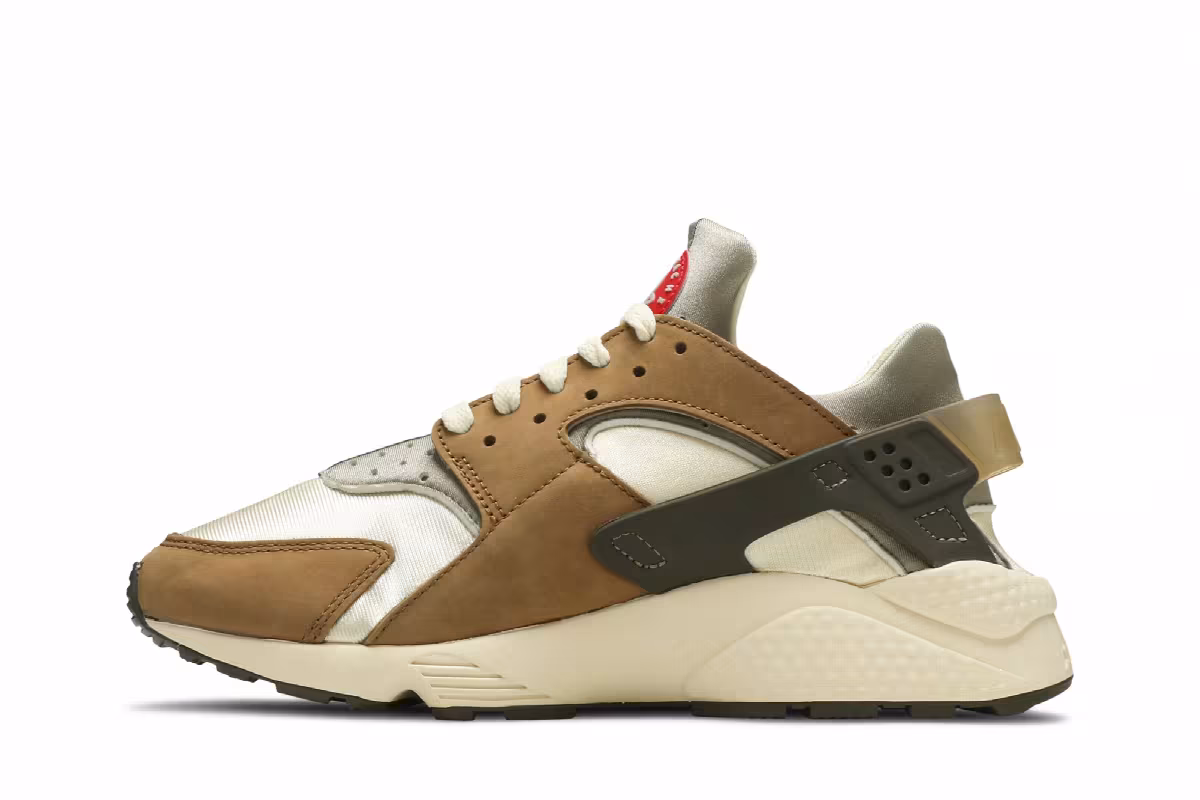 Stussy x Nike Air Huarache LE Desert Oak 2021, view 4