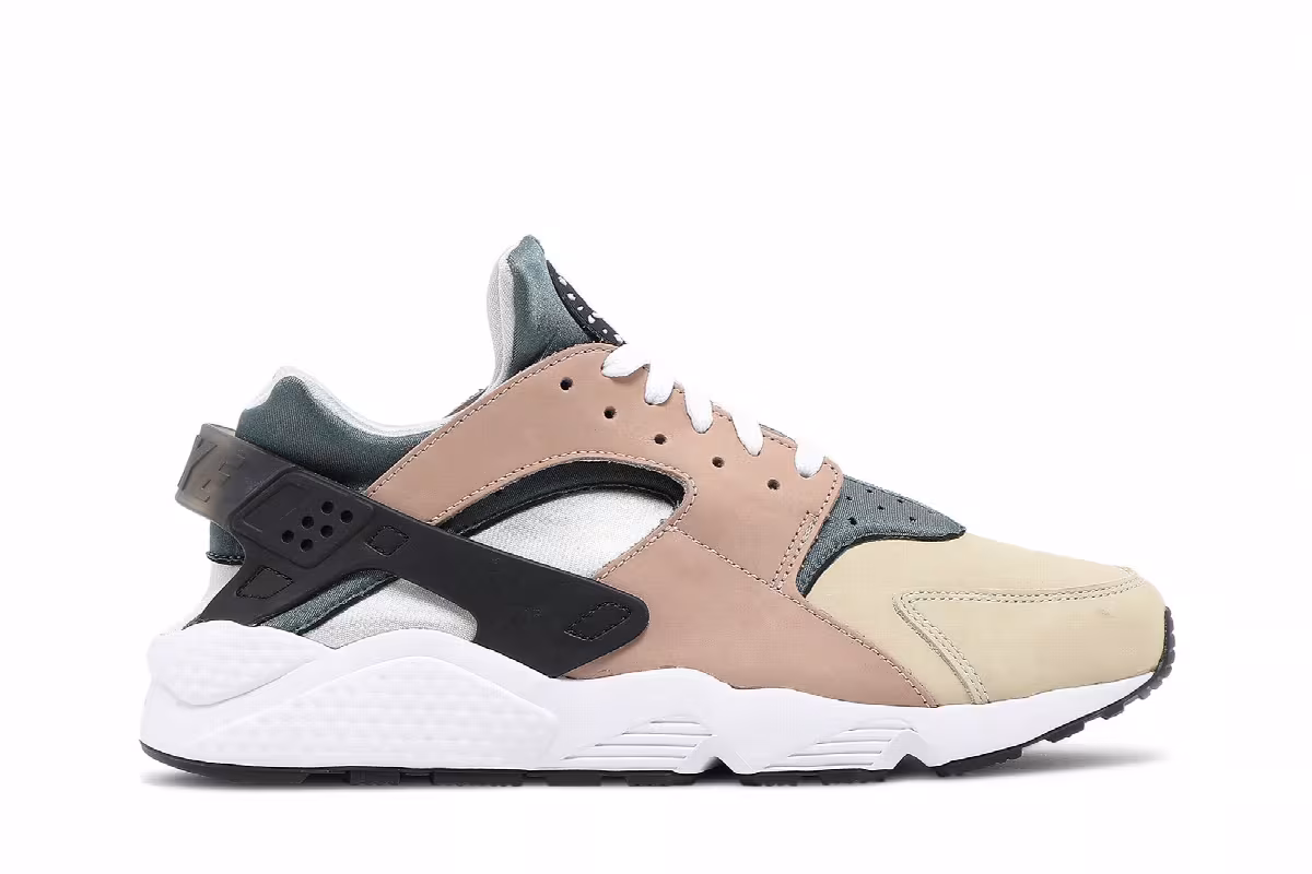 Nike Air Huarache OG Escape, view 2
