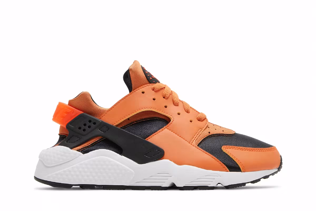 Nike Air Huarache Hot Curry, view 2