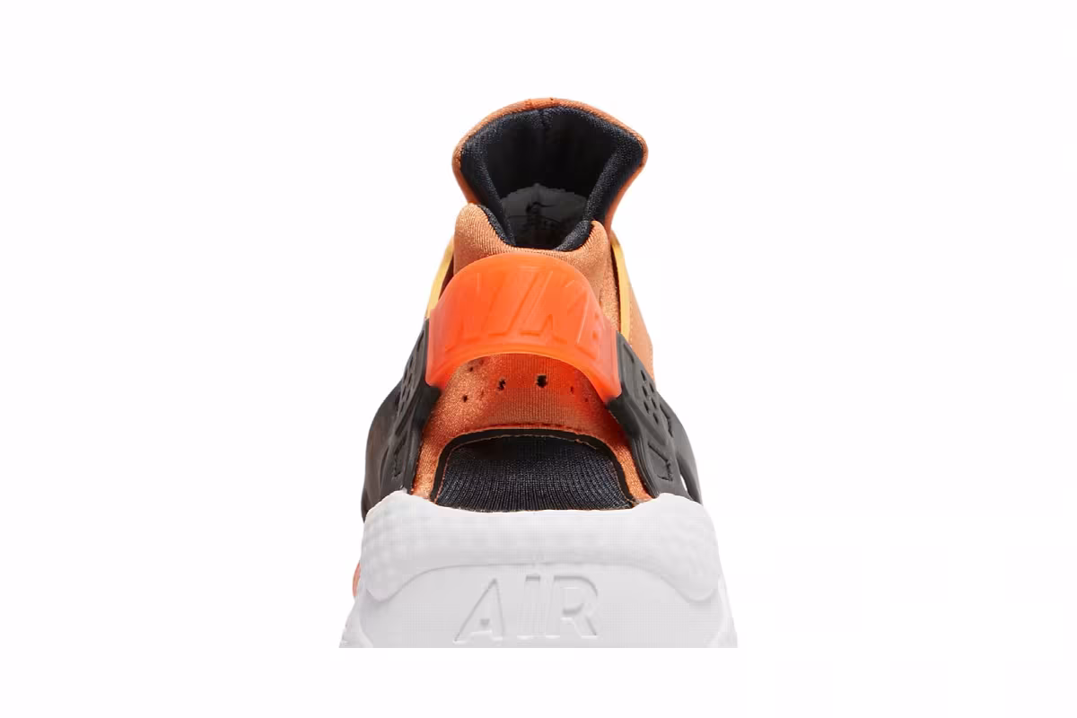 Nike Air Huarache Hot Curry, view 8