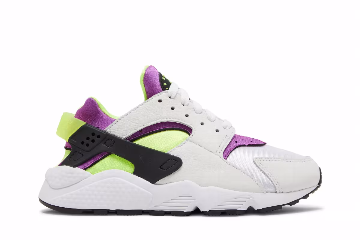Nike Women's Air Huarache Magenta 2021, view 2