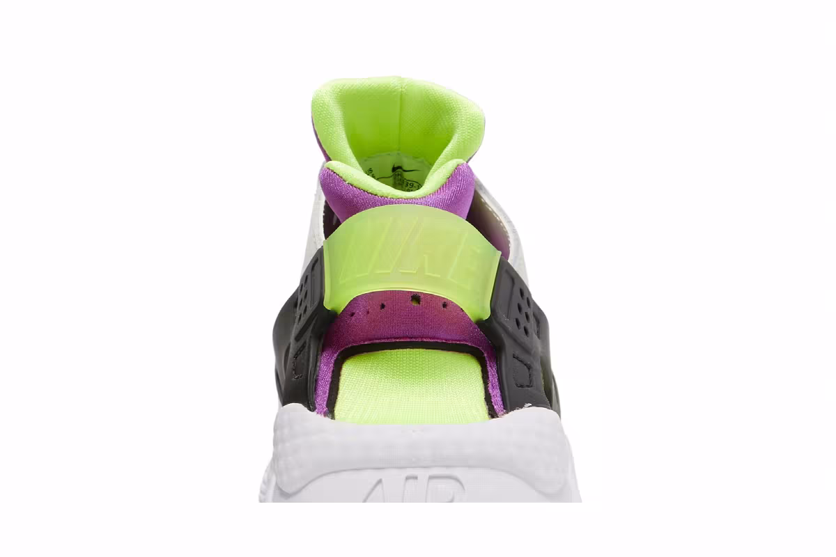 Nike Women's Air Huarache Magenta 2021, view 8