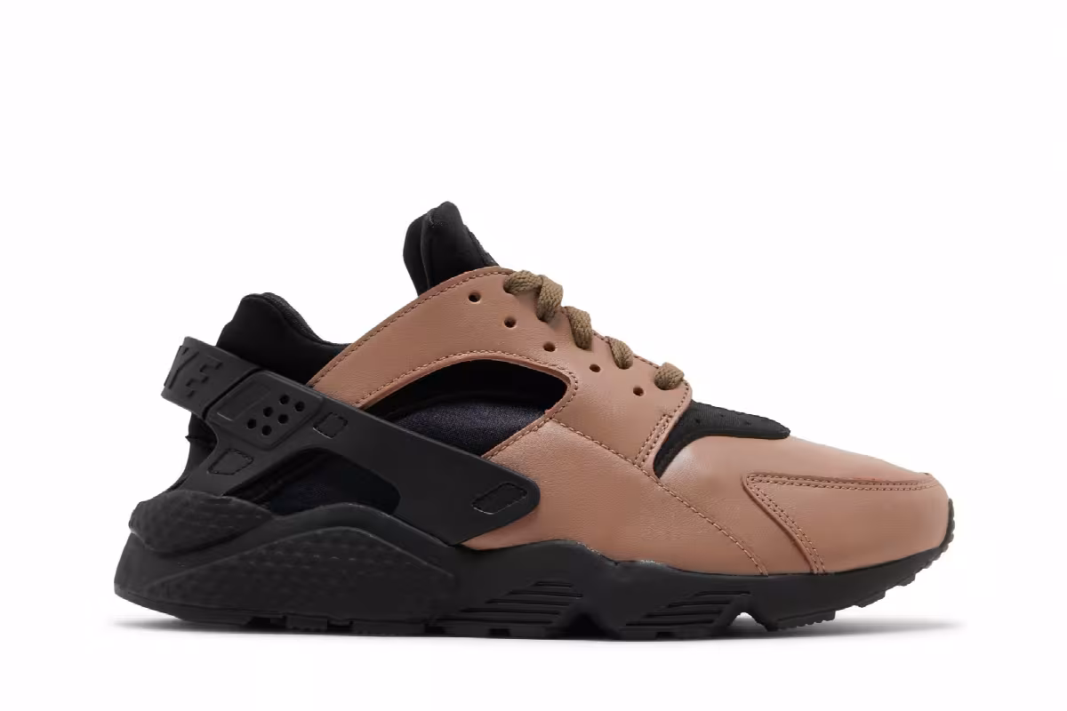 Nike Air Huarache Toadstool 2021, view 2