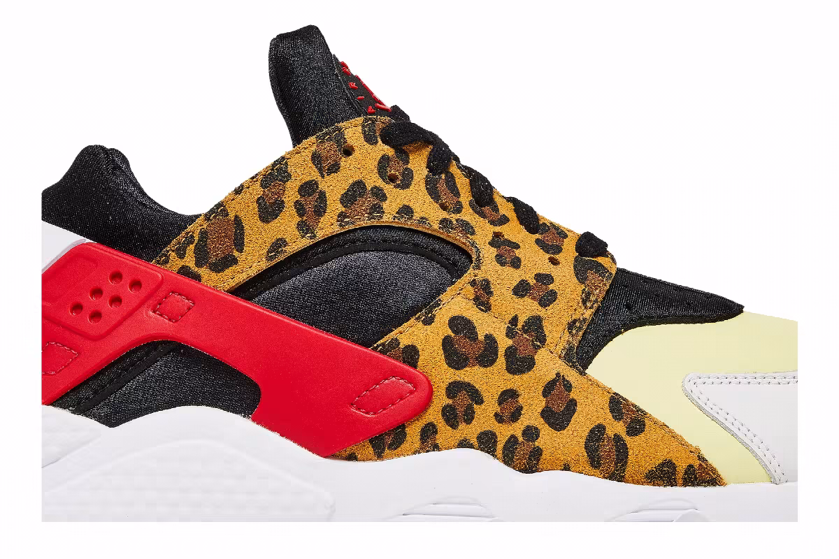 Nike Air Huarache SNKRS Day, view 3