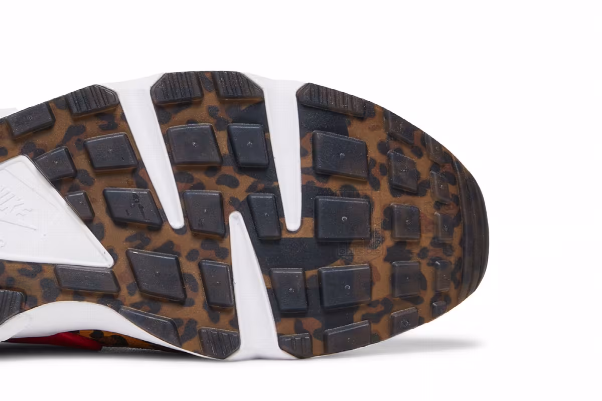 Nike Air Huarache SNKRS Day, view 6
