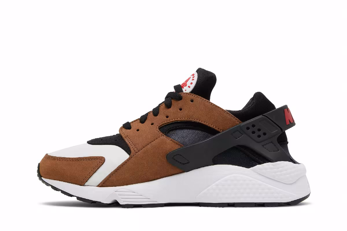 Nike Air Huarache LE Bison, view 4