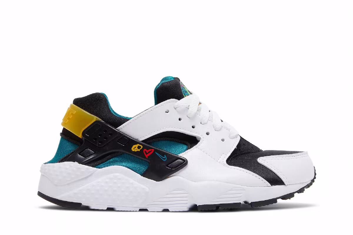 Nike Air Huarache GS Peace, Love, Swoosh, view 2