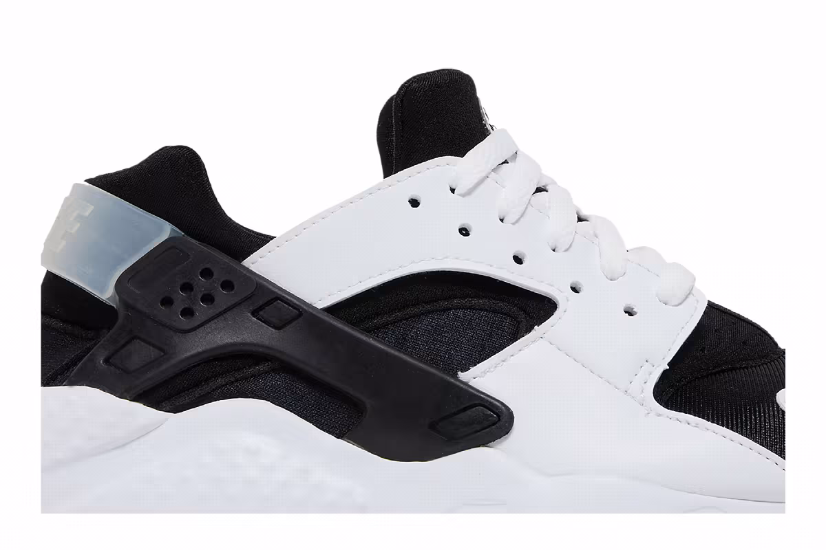 Nike Huarache Run GS Black White, view 3