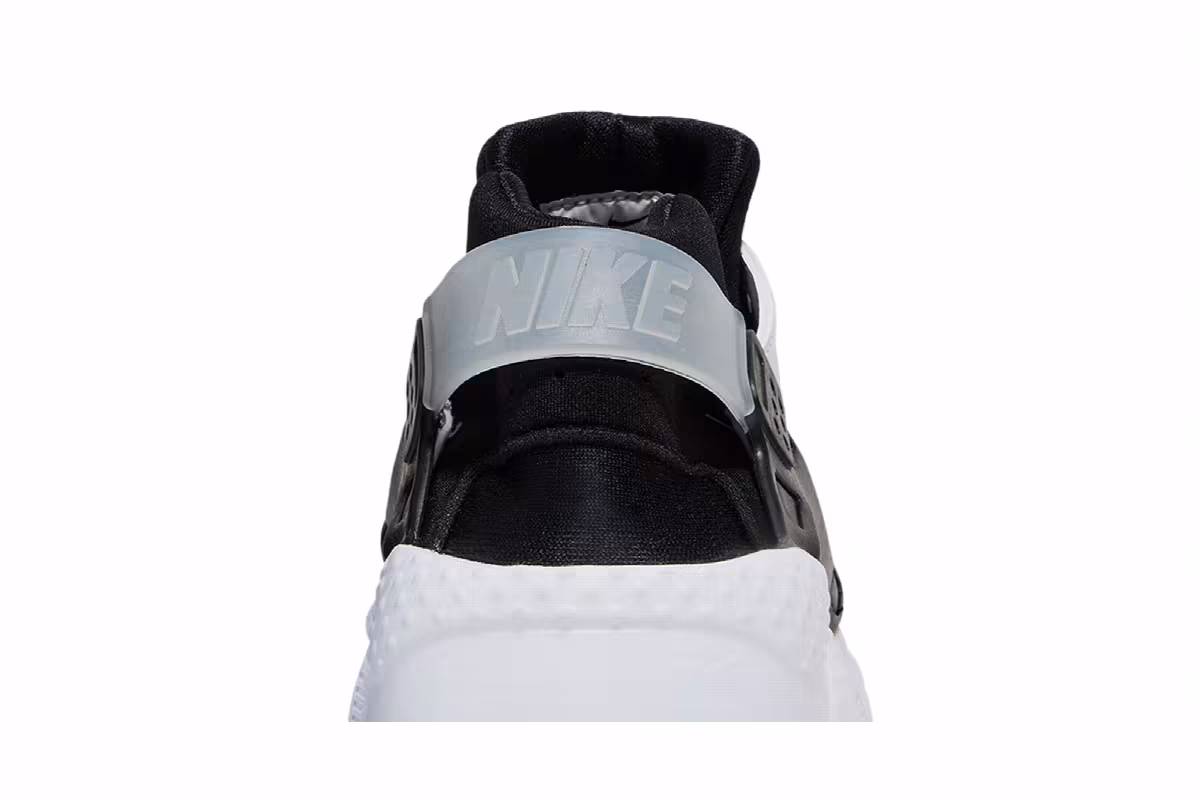 Nike Huarache Run GS Black White, view 8