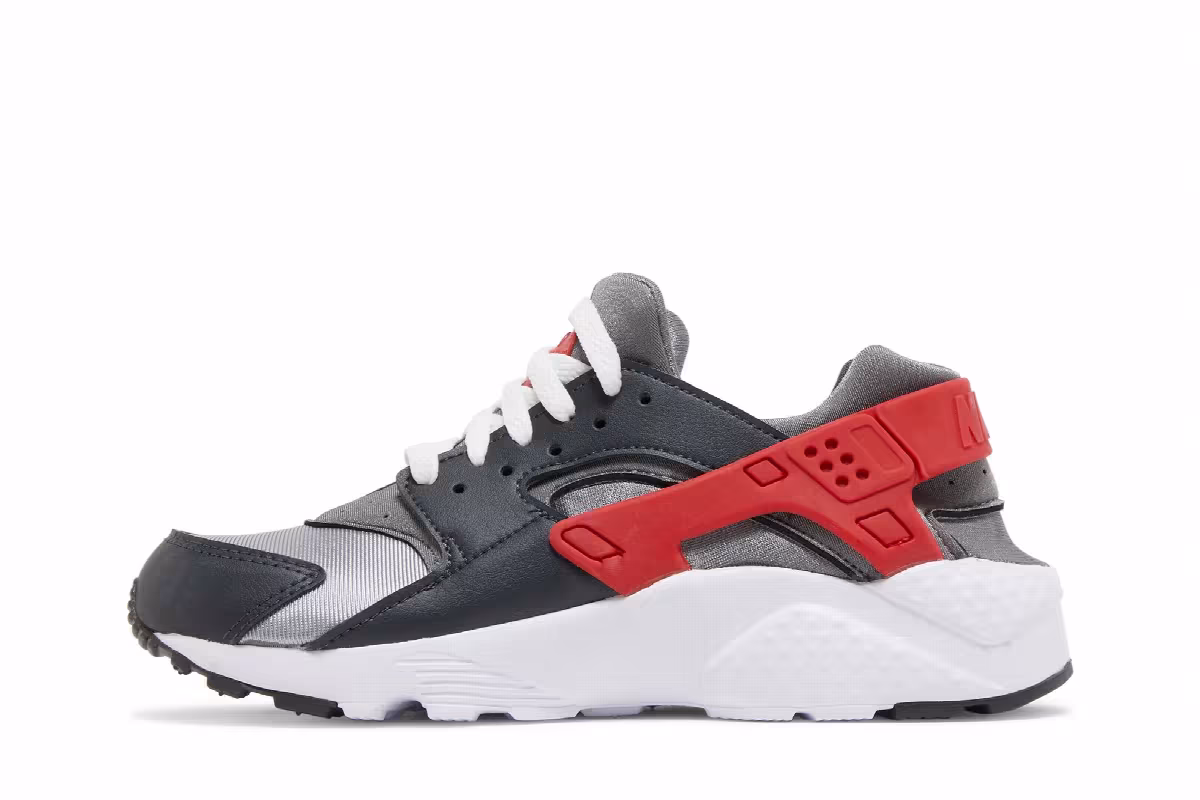 Nike Huarache Run GS Dark Smoke Grey University Red, view 4