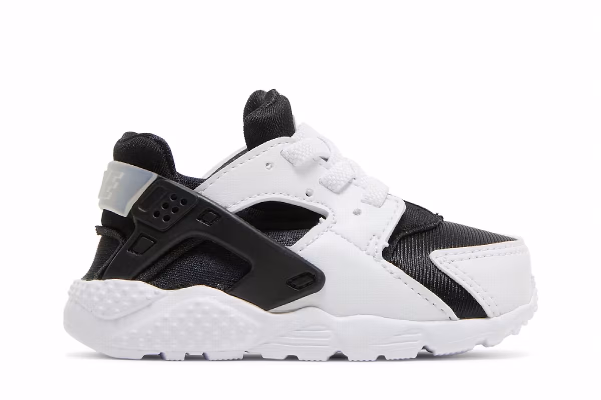 Nike Huarache Run TD Black White, view 2
